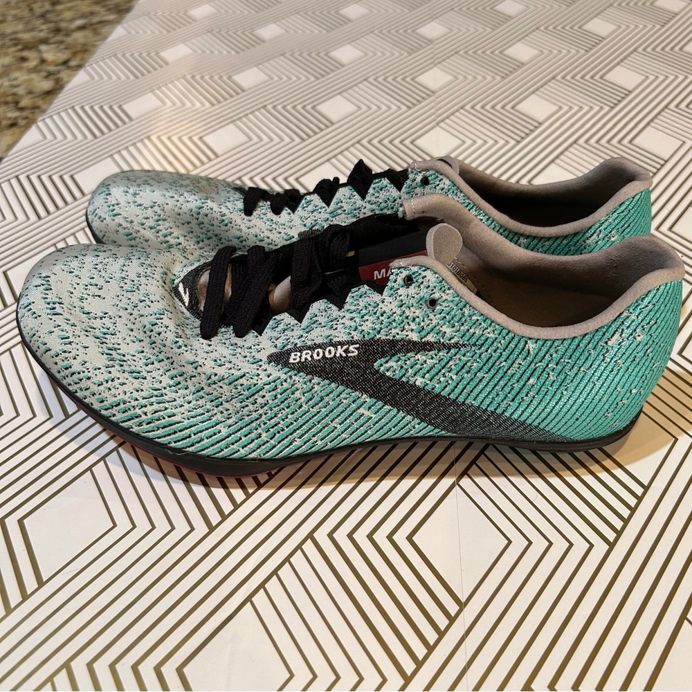 Brooks Teal and Black Athletic Shoes